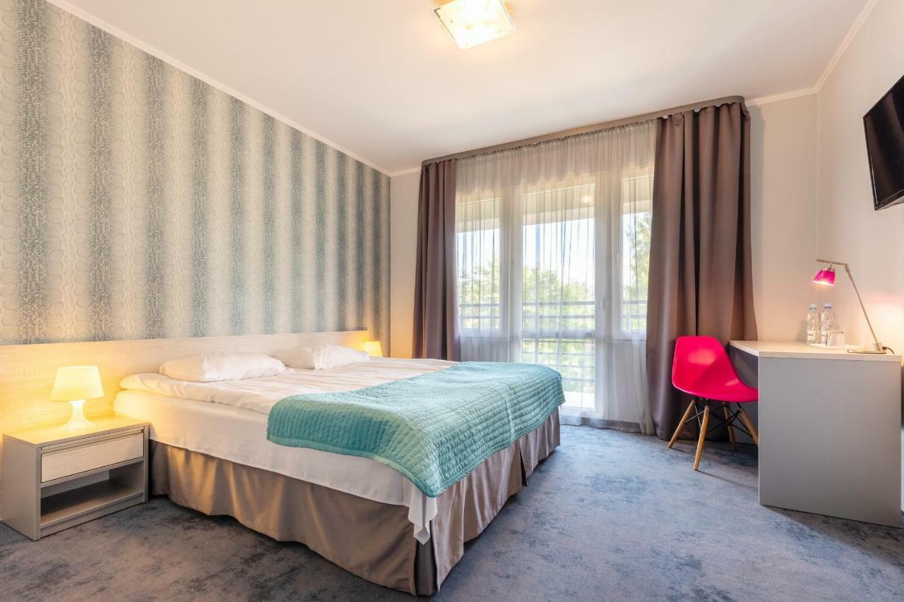 Hotel Perlowy 奥克宁卡 外观 照片